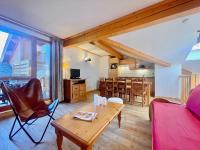 Duplex avec Piscine, Cœur de Village, Proche Pistes et Commerces - FR-1-505-192 - Chambres d’hôtes