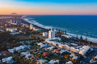 Alex Heads Beachfront Resort 2 bedroom apartment - B&B Alexandra Headland