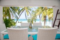 Mayumi Beach Villa - B&B Borac