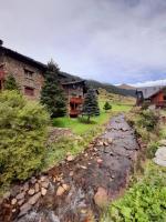B&B Incles - AC Apartaments Vall d'Incles - Bed and Breakfast Incles