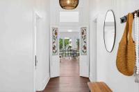 Main Street - Henley Beach House - B&B