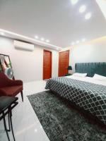 Con Stay Luxury Apartments Bahria Town Lahore - Chambres d’hôtes Lahore
