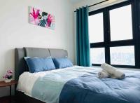 4BR M Vertica near Sunway Velocity Cheras IKEA MRT TRX KLCC Pavilion - B&B Kuala Lumpur