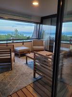 3-bedroom apartment with spectacular view - B&B Neuchâtel