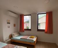 Tweepersoonskamer met 2 Aparte Bedden