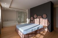 B&B Cluj-Napoca - Sauna&Jacuzzi Apartment - Bed and Breakfast Cluj-Napoca