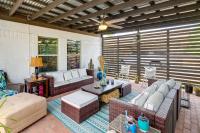 Pet-Friendly Phoenix Oasis with 3 Covered Patios! - Ferienwohnung