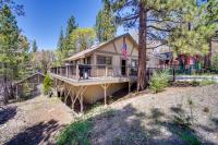 Rustic Cabin with Deck, 2 Mi to Bear Mountain! - B&B Big Bear Lake