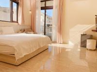 Chambre Lit Queen-Size Deluxe