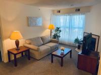 B&B Houston - The Holistic Escape w/Fast WiFi & Free Parking - Bed and Breakfast Houston