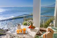 Luxury Suite with Spa Bath and Sea View
