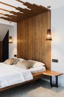 Zimmer mit Kingsize-Bett