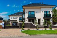 Diamond Panzió - Ferienwohnung Hajduszoboszlo