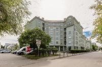 Comfy Apartment Powstańców Śląskich by Noclegi Renters - B&B