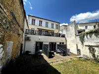 Le République - Logements avec jardin situés en plein cœur de ville et proche des thermes - Ferienwohnung