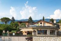 B&B Comerio - Villa Sasso Il Bianco Varese Lake - Bed and Breakfast Comerio