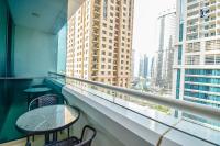 Luxury Escapes - Modern Studio Apt - Metro, Beach & Mall mins away - B&B Dubai
