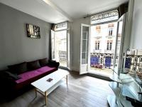 Le République - Logements avec jardin situés en plein cœur de ville et proche des thermes - B&B Rochefort