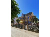 Ferienwohnung MeerZeit Villa Adler - B&B Ahlbeck