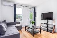 B&B Montreal - AAA Location - Bright and Cozy Apartment - Bed and Breakfast Montreal