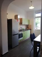 Enjoy your stay with DKN apartments - Mon-Sun - Late night check-in - Multilanguage - Near Railway station - Witamy serdecznie - B&B Lipsia