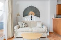 Koti Rentals - Sandy Beach Apartment - B&B