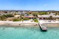Oceanfront - Villa Port of Call - - Bed and Breakfast Kralendijk