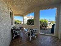 Bas de villa Climatisé et wifi 2 chambre pour 4 personnes et petite vue mer - B&B