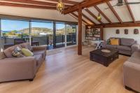 The Pole House - B&B Elizabeth Beach