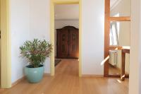 Apartment - Split Level