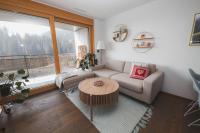 Cosy, stylish new flat with spa and gym & shuttle to ski lifts - B&B