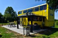 B&B Montchevrier - The Big Yellow Bus - Bed and Breakfast Montchevrier