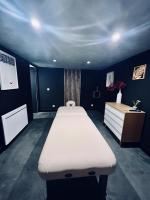 Paris Luxury House, jacuzzi- jardin-parking, 10min Stade de France, 18 min des Champs Élysées - Ferienwohnung Saint-Denis