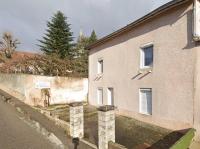 Appartements entiers proche Aéroport - ZAC Chesnes - CNPE du Bugey Check-In 24h7J - Bed and Breakfast