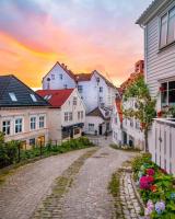 B&B Bergen - Dinbnb Homes I Historical 1850 House - Bed and Breakfast Bergen