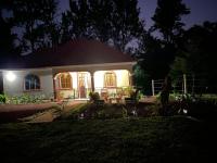 Standard Twin Room with Shared Bathroom