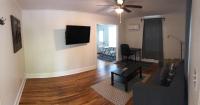 Renovated Cottage Minutes From Downtown - Ferienwohnung