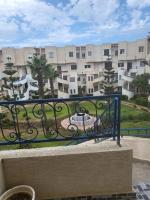 Stylish Duplex - Ocean View - Airport - Wifi - renovated 2025 - 24h reception - B&B Douar Jbila