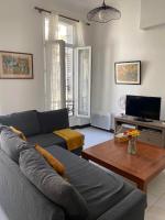 B&B Marseille - Joli T2 refait à neuf, lumineux et accessible - Bed and Breakfast Marseille