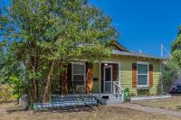 Charming Craftsman close by Bishop Arts & Downtown - Bed and Breakfast Dallas