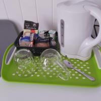 Single - Room 6 - En-Suite (Top floor, city view)