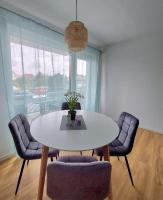 Moderne Wohnung mit Vollausstattung in ruhiger Lage, W-LAN - B&B