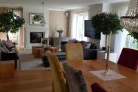 Exklusive Wohnung mit herrlicher Terrasse und Garten - B&B Ludwigsburg