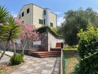 B&B La Spezia - Casa Nora Giardino e box auto - Bed and Breakfast La Spezia