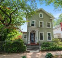 Beautiful Studio Apartment in Historic House - B&B