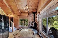 JR's Hideaway - B&B Lead