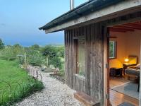 B&B Whitby - The Cabin at Shambala- now with sauna available to book! - Bed and Breakfast Whitby