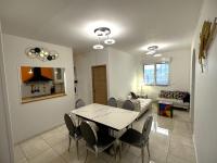 ARENA Center Town - Bed and Breakfast Reims