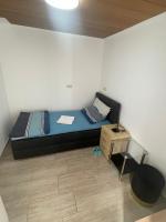 Kleine aber feies Zimmer - B&B Falkenberg