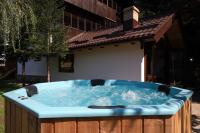 Cabana Gura Voronețului - B&B